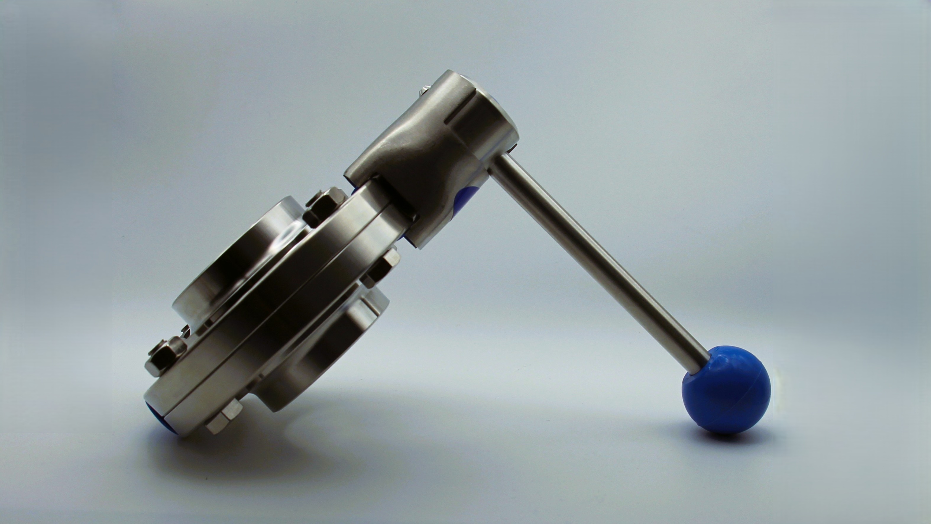 Затворы дисковые